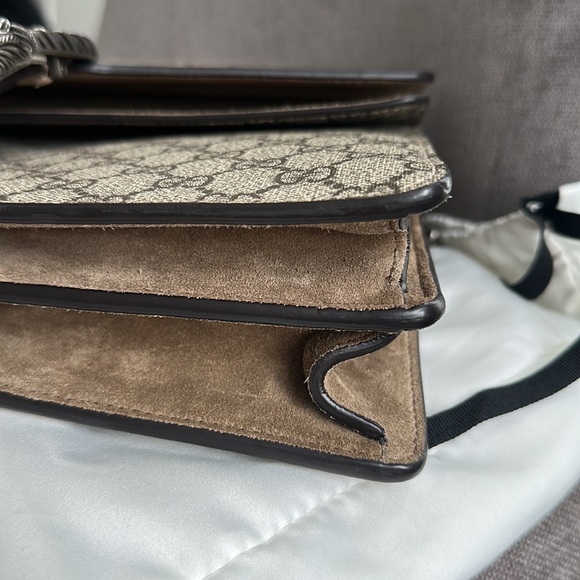 GUCCI｜Beige GG Supreme Dionysus Shoulder Bag - Picture 12 of 13